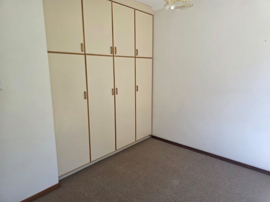  Bedroom Property for Sale in West Bank Western Cape